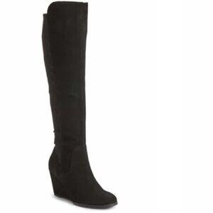 NWOT Sole Society Black Laila Suede Wedge Boots